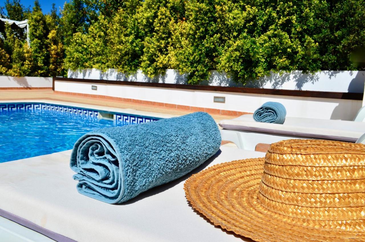 Villa Eltael - Rita Apartment - Warm Pool Until 1 November Manta Rota Extérieur photo